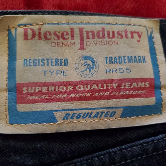 Diesel Black straight legged jeans size 26 length 32 - Picture 4 of 6